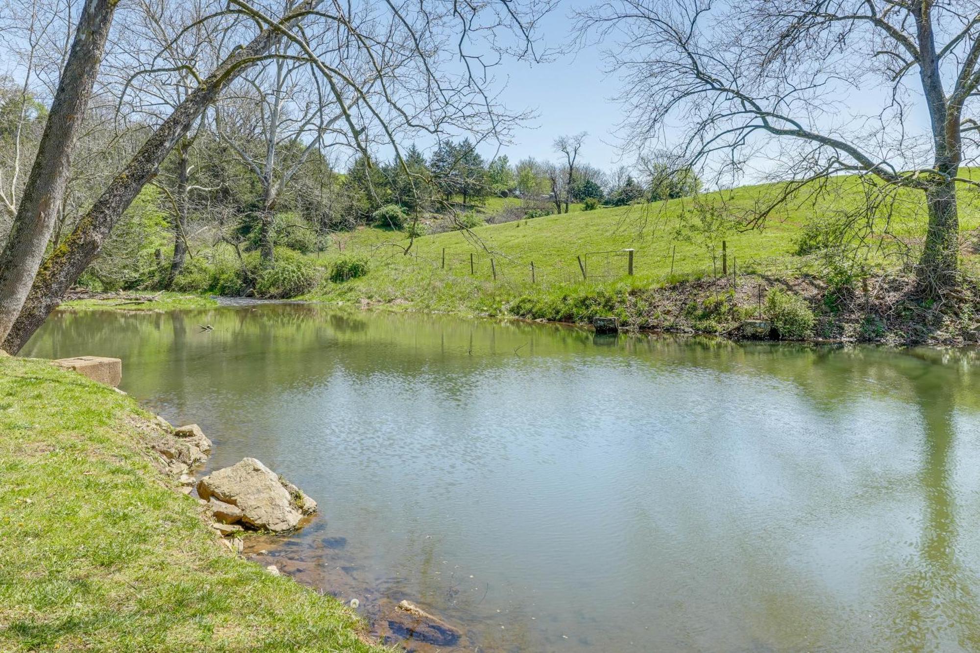 Waterfront Virginia Retreat With Canoe, Pets Welcome Rileyville Esterno foto